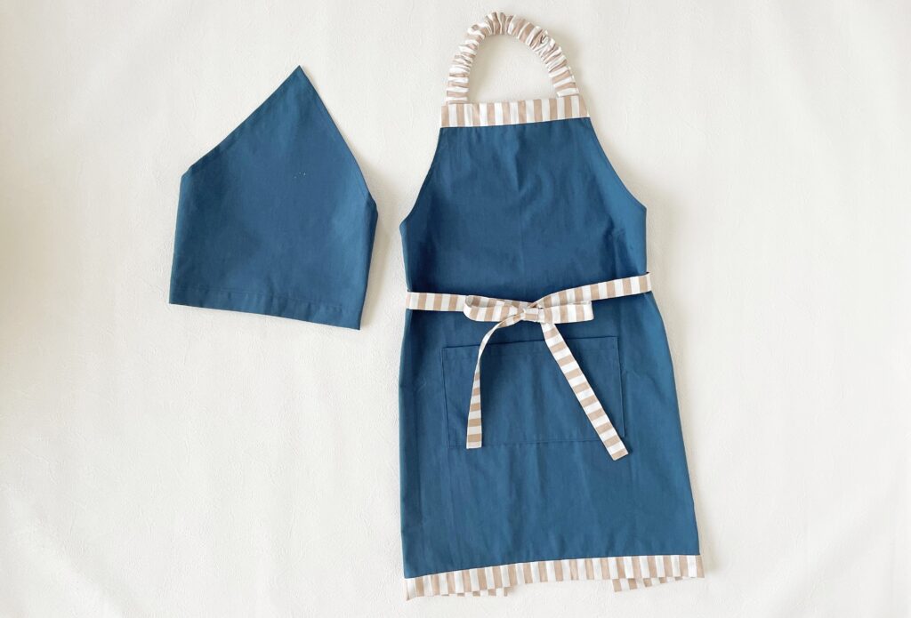 ご専用 キッズエプロン ３着 ハンドメイド 100〜110サイズ 子供用エプロンの作り方