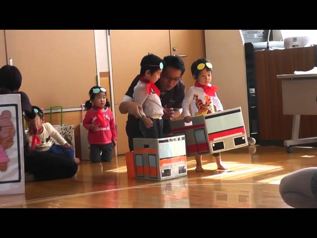 さんちゃん. 𓈒 𓏸 𓐍 𓂃 𓈒𓏸 𓂃◌𓈒𓐍 𓈒2歳の誕生日アンパンマンプレートアンパンマンケーキ ✎𓂃 ☑︎ アンパンマンプレート ・アンパンマン →ケチャップライス・にんじん・チーズ・海苔 ・バイキンマン →白米・チーズ・ハム・海苔Instagram