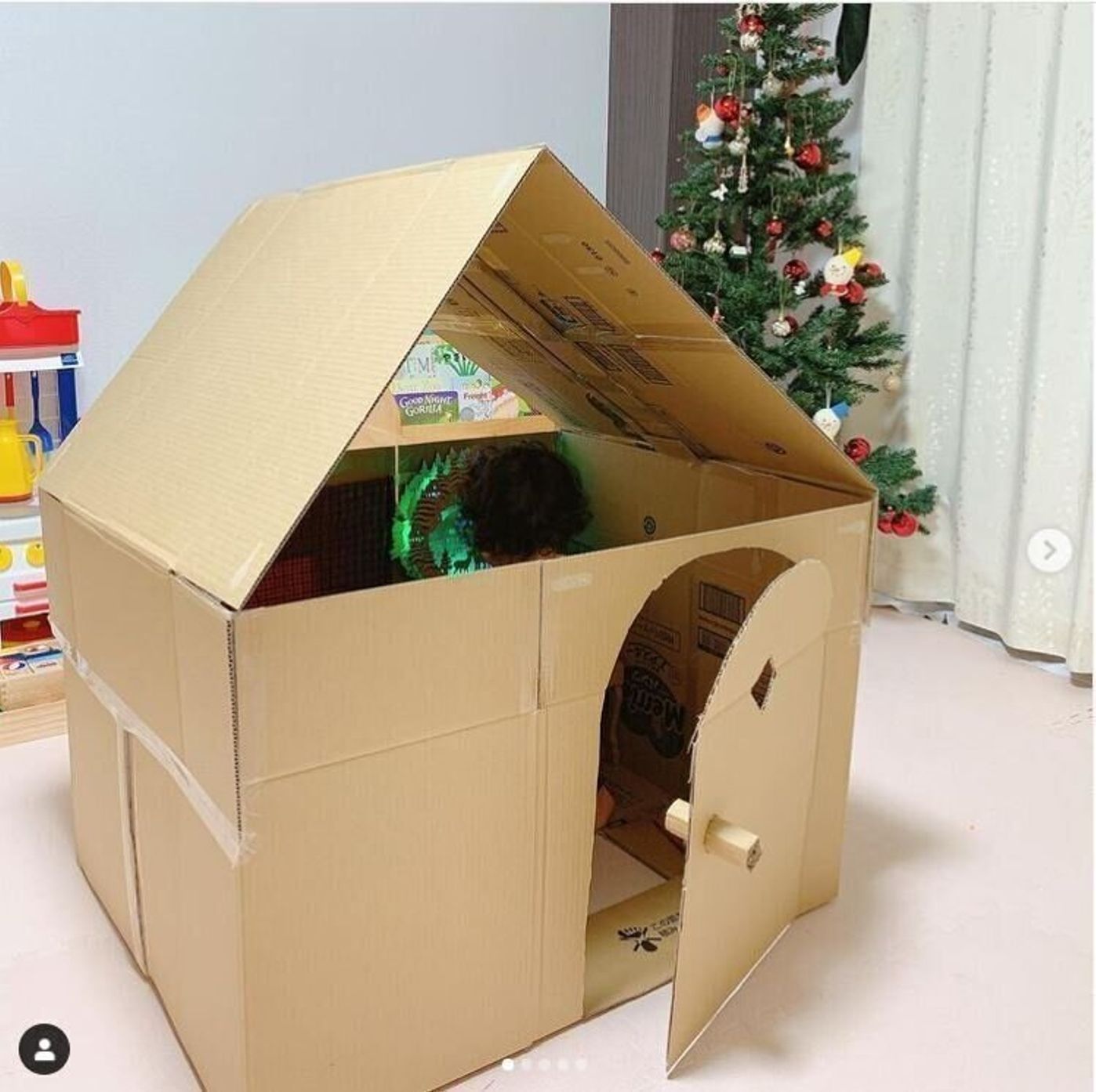 動画 スマホの手作りおもちゃをダンボールで工作しよう！画面のアレンジ例や作り方のポイント保育士の転職・採用は 保育士バンク！