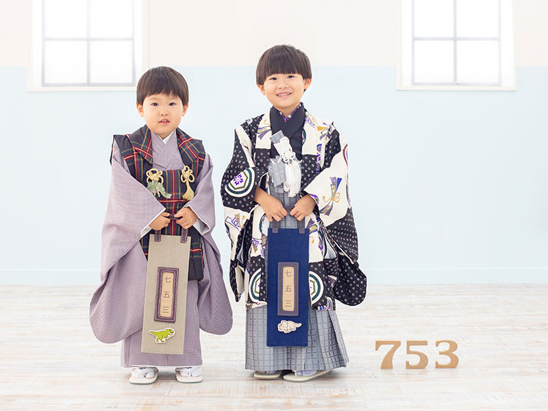 七五三の家族写真はどんな服装で撮影するの？七五三プランもご紹介します！鴻巣店 - 振袖レンタル&フォトスタジオこまち
