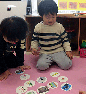 元園長監修 1歳児・1月 月案 週案の文例 ねらい・子どもの姿・養護・教育・ふりかえりの書き方