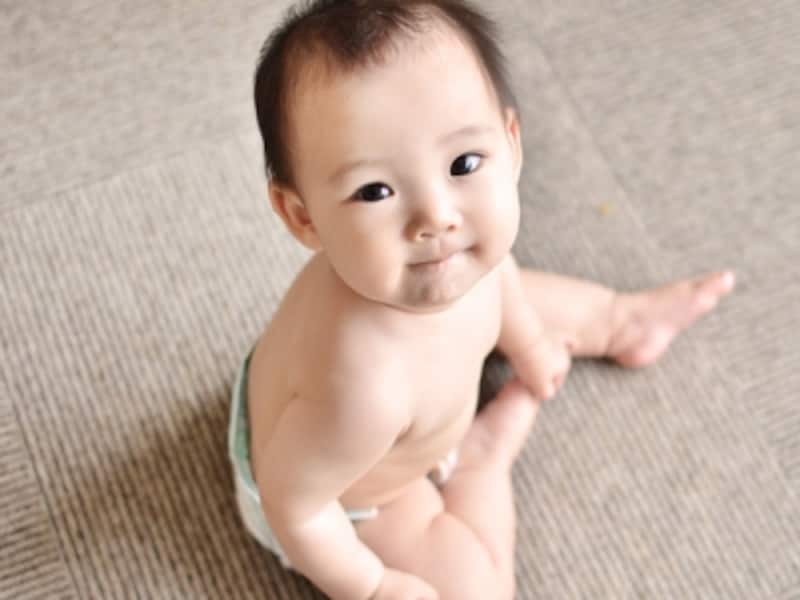 口をとがらせる赤ちゃん 写真素材1783226- フォトライブラリ