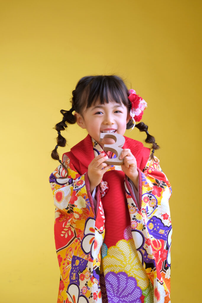 3歳の七五三では髪形も重要！女の子と男の子の髪形アレンジのコツとは？こども写真館スタジオアリス写真スタジオ・フォトスタジオ