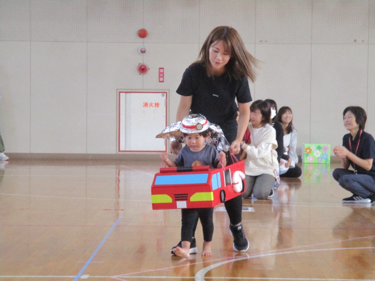 保育園の運動会で盛り上がる親子競技アイデアを年齢別に紹介 - 保育・看護で働く人を応援するメディア お役立ちコラムキララサポート