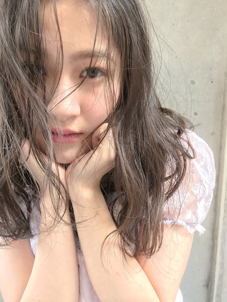 MINX川上春香 モテ清楚なレイヤーカット：L169772400｜ホットペッパービューティー