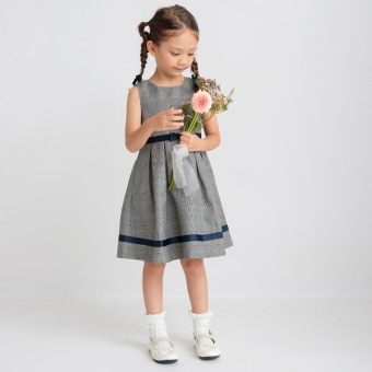 Amazon.co.jp:mitsuhada子供服 女の子 卒園式 入学式 フォーマル ガールズ 「ワンピース ブラウス リボン付き」小学生保育園 幼稚園 卒業式 結婚式 発表会 七五三110: ファッション