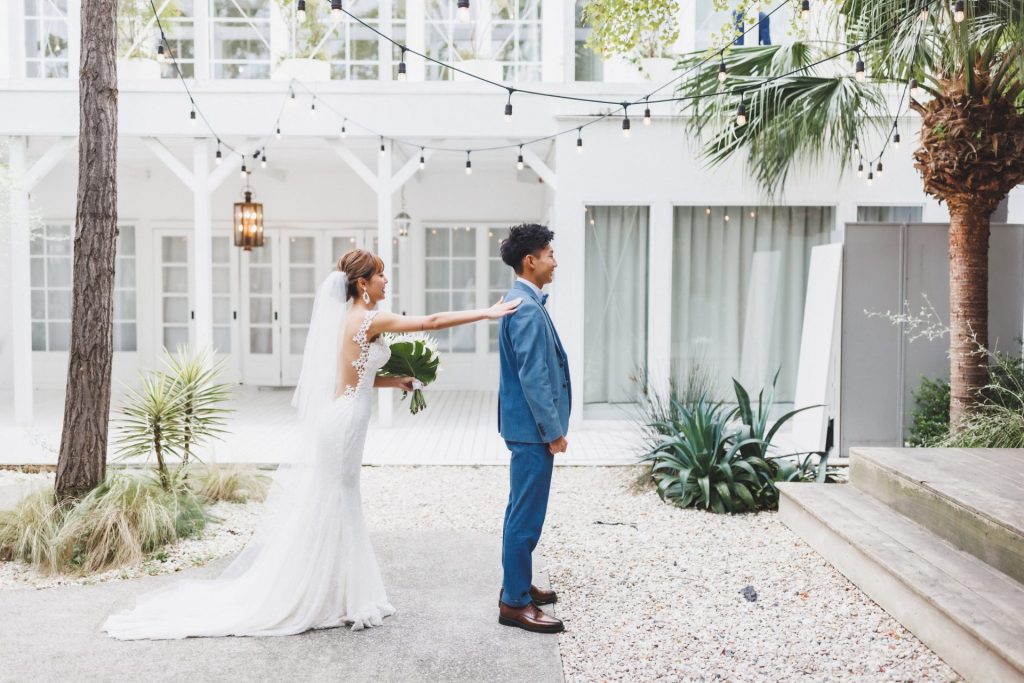 Netflixシリーズ「First Love 初恋」 こちらは5話に出てくる結婚式のシーン。 @watanabe_makikoさん、岡部さん、明慶さん。 暖かい家族に囲まれて、とっても幸せでした。本当に楽しかった。 またみんなに会いたいな。 Netflix SeriesFirstLove This is the wedding