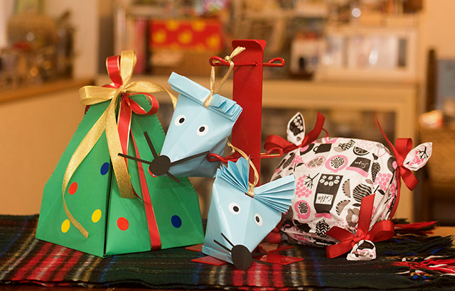 簡単 クリスマス 工作 ☆ ５分で出来るミニチュア リース 作りこうじょうちょーdiy