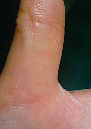 手相占い 堅実で家庭的な手相5つ 「ファミリーリング」がある人は主婦にぴったり！ - 占いTVニュース