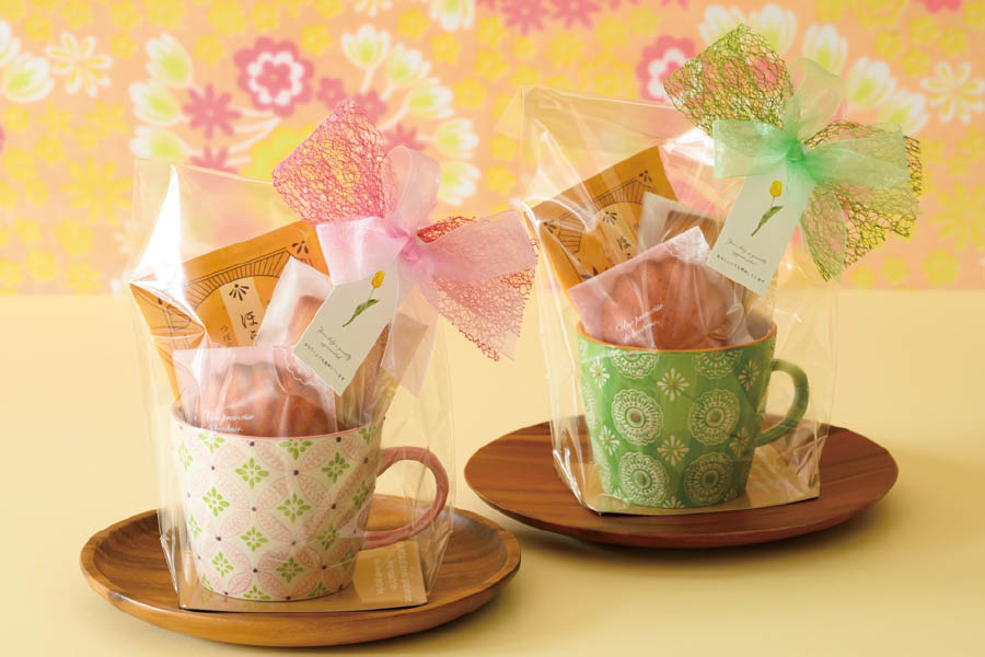 紙コップ」のアイデア 52 件紙コップ, 紙コップラッピング, ギフト ラッピング