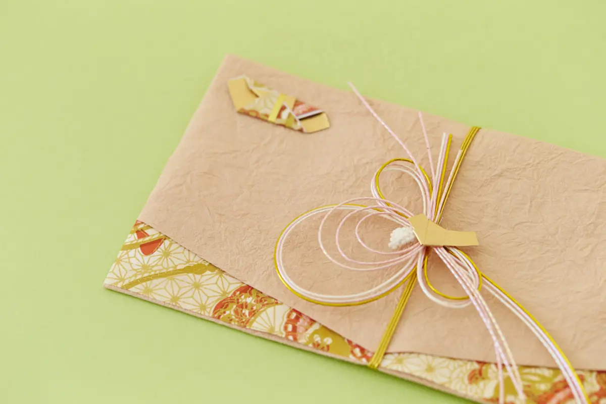 実録 結婚式に家族4人で参列！ ご祝儀「3万円」では少ない？ 人数別に目安を解説ファイナンシャルフィールド﻿その他家計