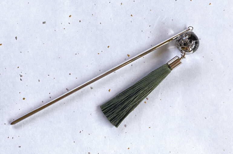 男が女に簪を贈る意味とは？プロポーズ・告白に最適なアイテムを紹介オリジナルアクセサリーブランドVary