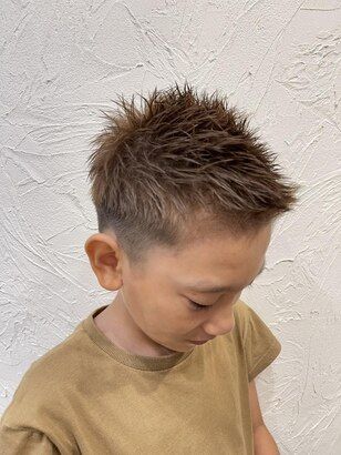 キッズヘアー 3 – ヘアー・シェルタ