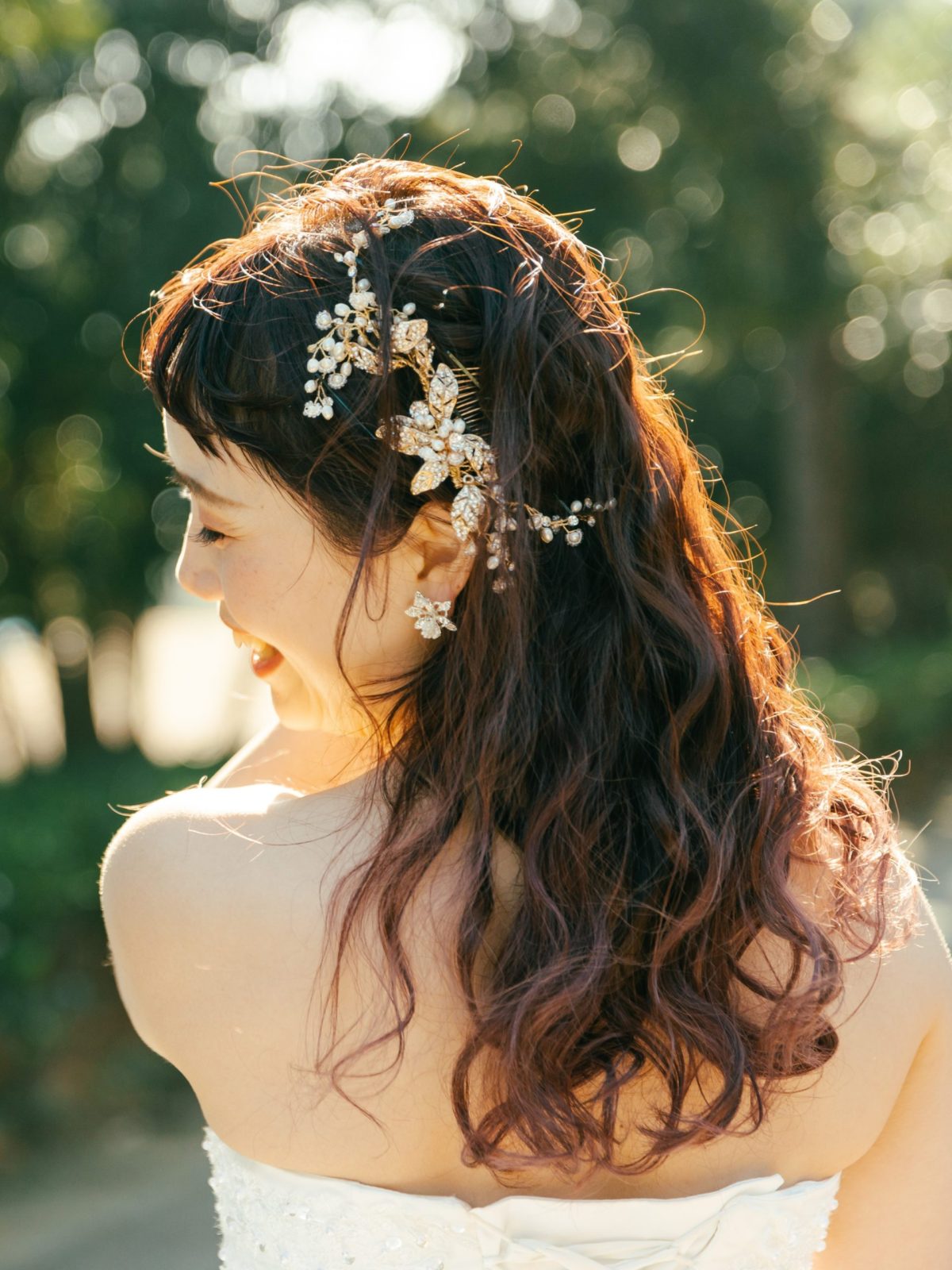 結婚式 二次会 デート お呼ばれ 巻き下ろしポニーフック：L193796013アトリエビューティーアミュ atelier beautyAmU のヘアスタイルホットペッパービューティ