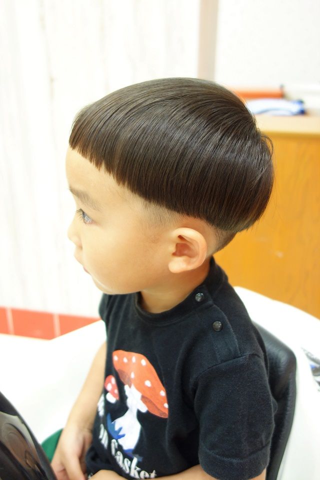 写真解説 1歳の男の子・女の子の赤ちゃんの簡単セルフヘアカット！子育てメディア memorico