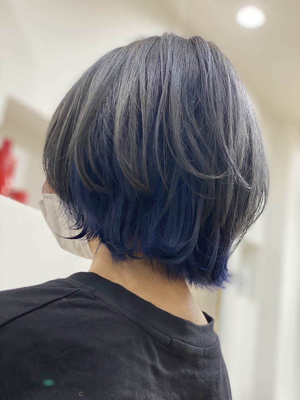 寒色系インナーカラー集❄️ ブリーチ2回からが日本人の髪特有の赤みが取れて寒色系に持っていきやすいです🙆‍♂️ オーダーメイドなデザインカラーお任せください✨SALOWIN 原宿 IL salce所属 飯島明 DMでのご予約は20%オフになります☆ ⁡* ☆ダブルカラー￥19800