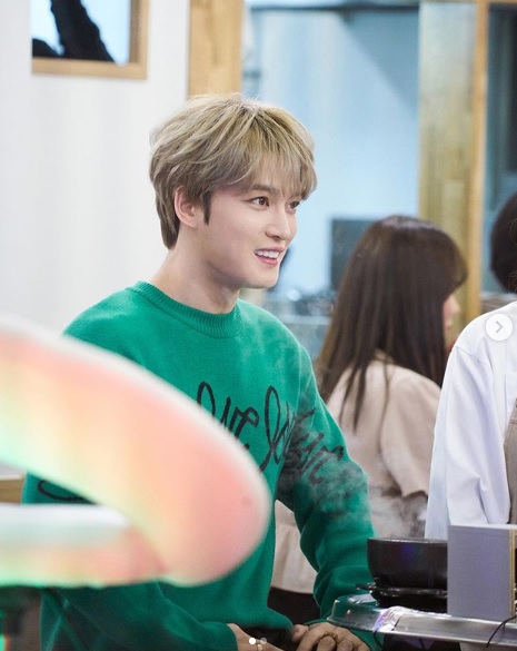 ソ·ヒョリムはデビュー18年目にして初めて両親を公開した。12日に放送されたTV朝鮮「パパと私と」で俳優ソ·ヒョリム が新しい「娘代表」として出演し、デビュー18年ぶりに初めて実家の両親を公開した。ソ·- MK