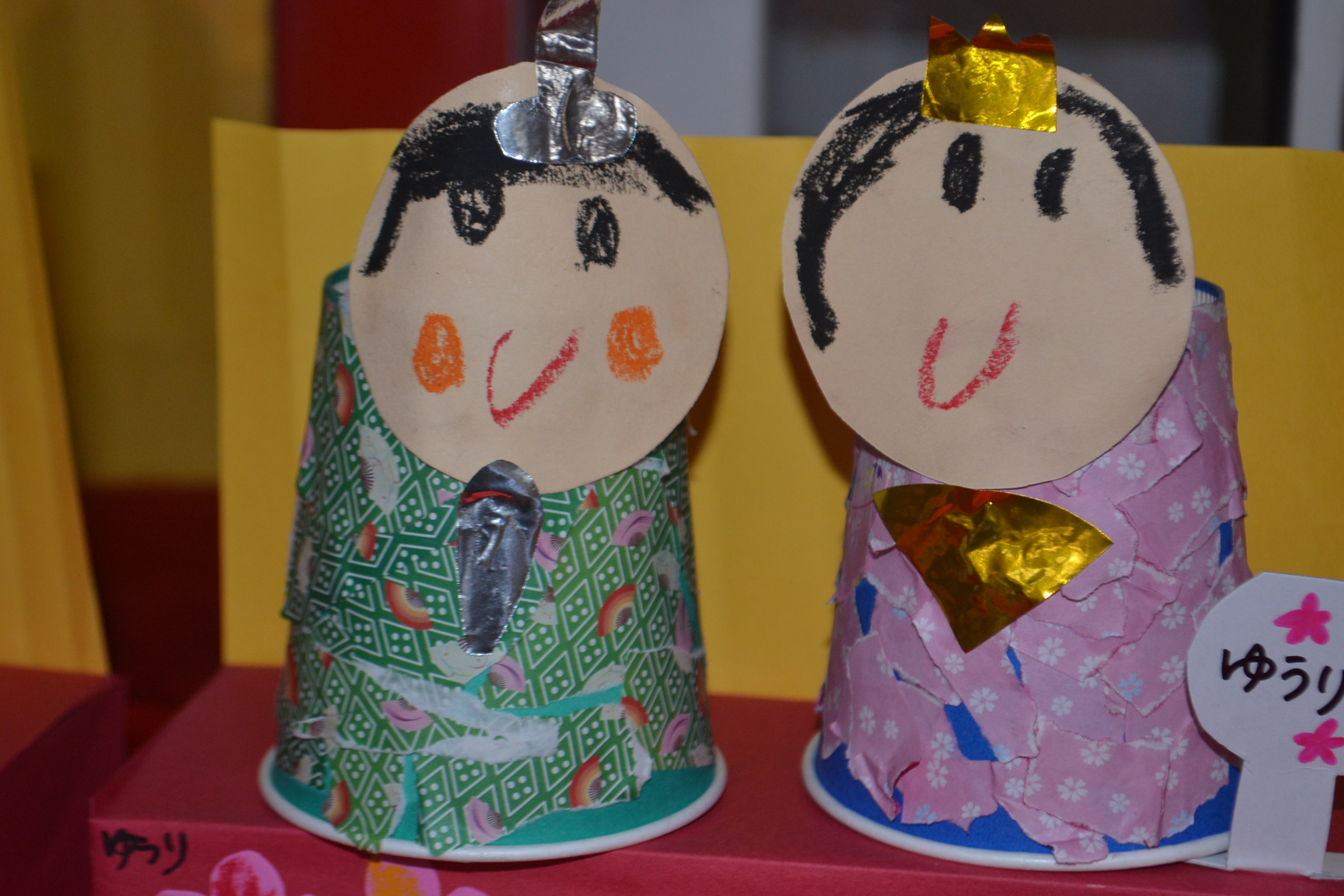 ひな祭り折り紙ー簡単！3回折るだけお雛様♡2歳児3歳児おすすめ