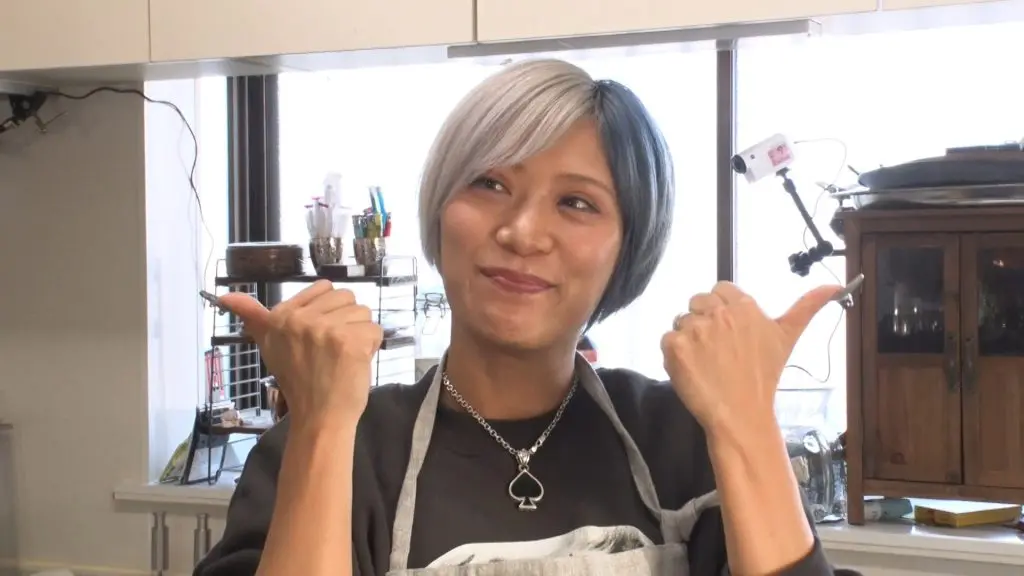 ぱーてぃーちゃん信子の大分の実家は城ではない！３３億の家の場所は？mochiko家