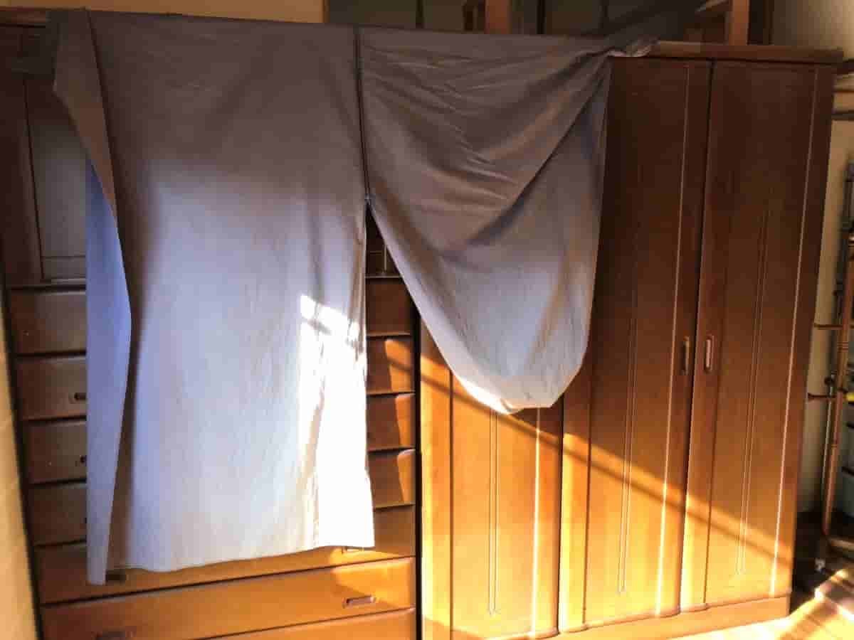 洋服ダンス 婚礼家具 婚礼タンスの奥行きをリサイズ！2つのタンスがピッタリ揃う