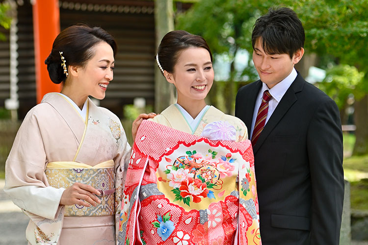 お宮参りの着物の着せ方をチェック！早めの準備が成功のポイント◎こども写真館スタジオアリス写真スタジオ・フォトスタジオ