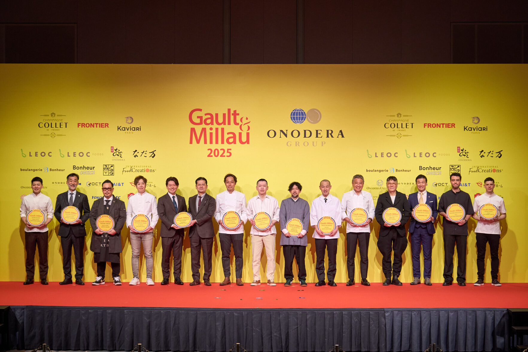 いつも支えてくれる家族、友達、そしてここにいる皆さんには、これ以上ないほど感謝しています。2回の妊娠中、みなさんの愛と情熱が、私のマタニティジャーニーに大きな変化を与えてくれました。🙏🏼 私たちの面倒をよく見てくれる夫の @mattrue に心から感謝します