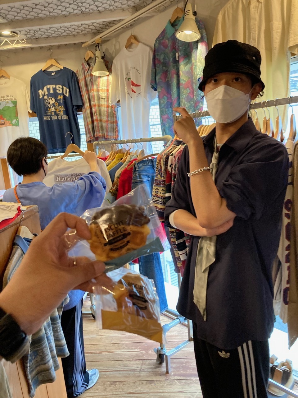 超簡単100均DIY 記念日に！TikTokで話題のカップル手形アート♡材料と作り方も一挙ご紹介♩ - トレンドお届けメディア Trepo トレポ