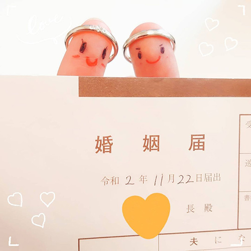 武井咲、夫・TAKAHIROから結婚記念日に花束もらう？ 花言葉“相思相愛”の白いバラを「お洒落でセンス抜群」2025年9月3日掲載-ライブドアニュース