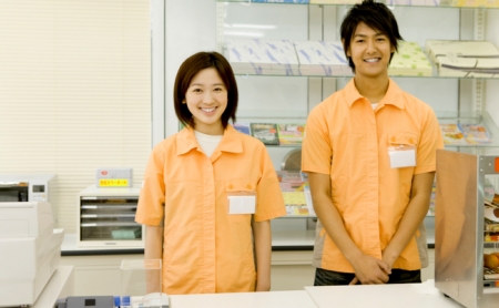 コンビニ店員の女子大生に一目惚れした男→確信を胸に思いを告げるも、事態は思わぬ方向にマンガ動画- YouTube