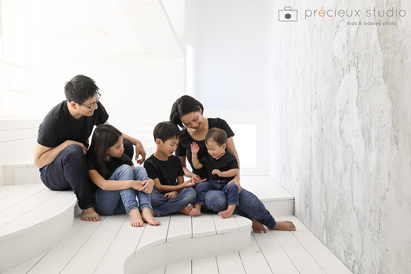 七五三の主役じゃない『兄弟姉妹の服装』はどうする？年齢別・男の子＆女の子のおすすめコーデと選び方 - 七五三,成人式,フォトウエディングの撮影なら阿部写真舘茨城 プレイアトレ土浦店へお任せ