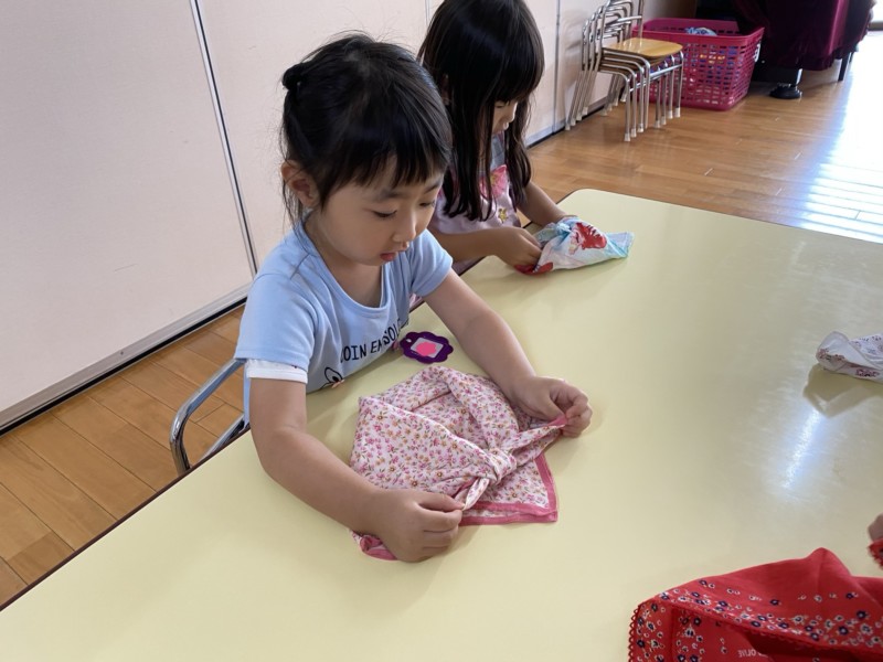 大判ハンカチ お弁当包み 通販 TOIRO ハンカチ メンズ レディース 子供 キッズ バンダナ 和柄 おしゃれ シンプル かわいい レトロ モダン58 × 58cm マスク プチギフト プレゼント ご挨拶 お祝い:BACKYARD FAMILY通販JRE MALLショッピングJREPOINTもおトクに貯まる