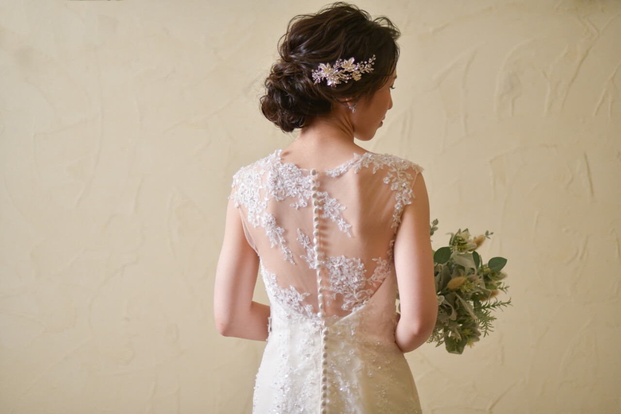 女性の憧れ！♡花嫁様の象徴『ティアラ』をつけた挙式ヘアをご紹介！│ビアンベール三条ビアンベール from Arkbell