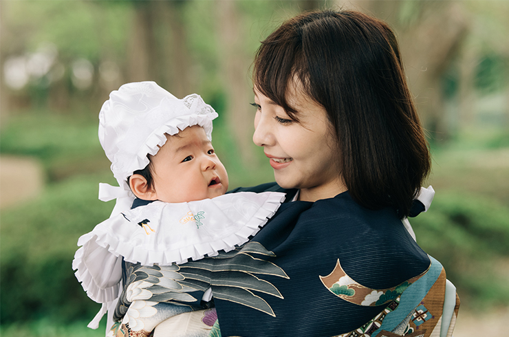 お宮参りの女の子の着物は誰が買うのかや着方を解説