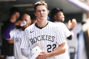 ライアン・レイノルズ、妻ブレイク・ライヴリーとジャスティン・バルドーニの確執浮上後初めてスピーチ 女性に課されるスタンダードを訴える -セレブ＆ゴシップ - ニュース クランクイン