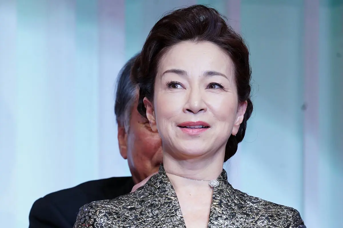 レンズを見た母の佇まいは本当に「女優」だった 原田美枝子さん後編なかまぁる