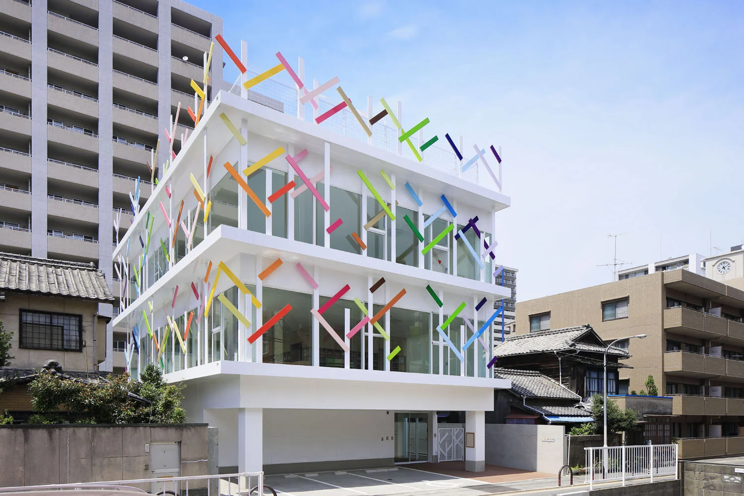 認可保育園クレシュ六本松 - 空間デザイン事例 - デザイン情報サイト JDN