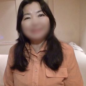 人妻／熟女】官能小説好きの55歳スケベ専業主婦。色白ぽっちゃりの爆乳おっぱい揺らして淫れる中出しセックス。 FC2-PPV-3109376