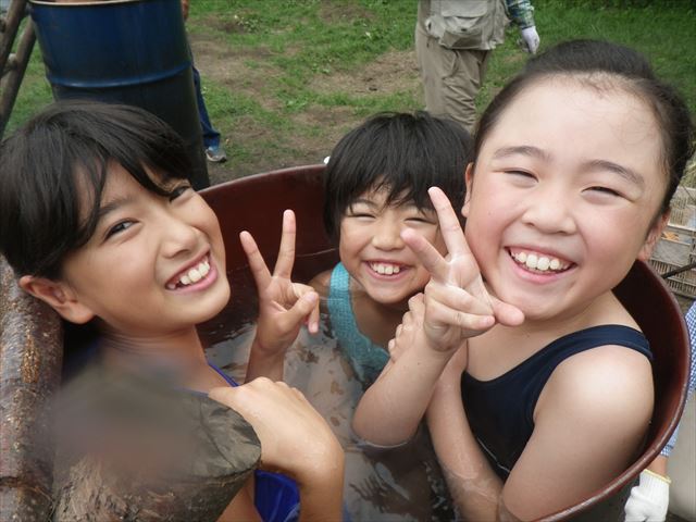 子どもだけでお風呂」は何歳から？ 安全対策・注意点も紹介！子どもの未来を考える子育てサイト「未来へいこーよ」