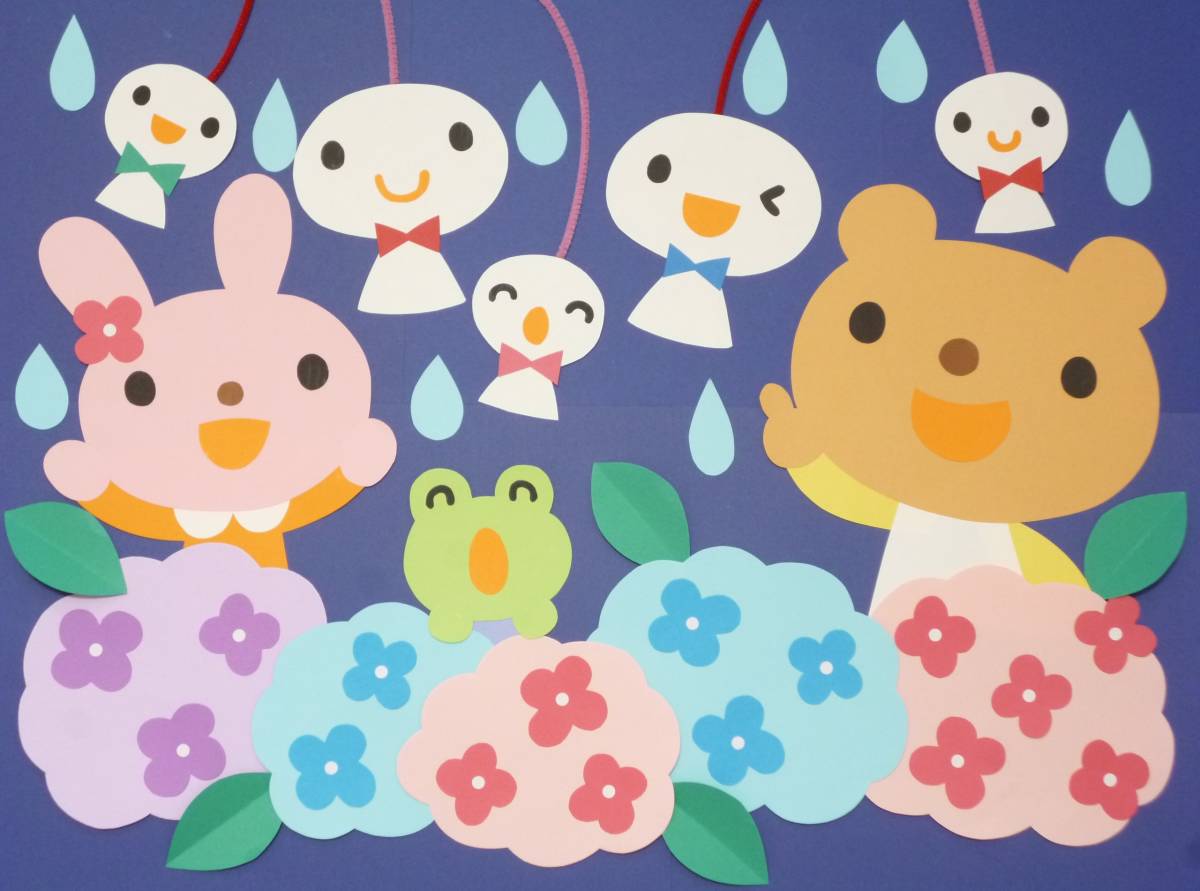 てるてる坊主の壁面飾り 雨 梅雨 傘 6月 7月 幼稚園 保育園 学童 ① 壁面製作「梅雨」！にじいろ保育園ブログ