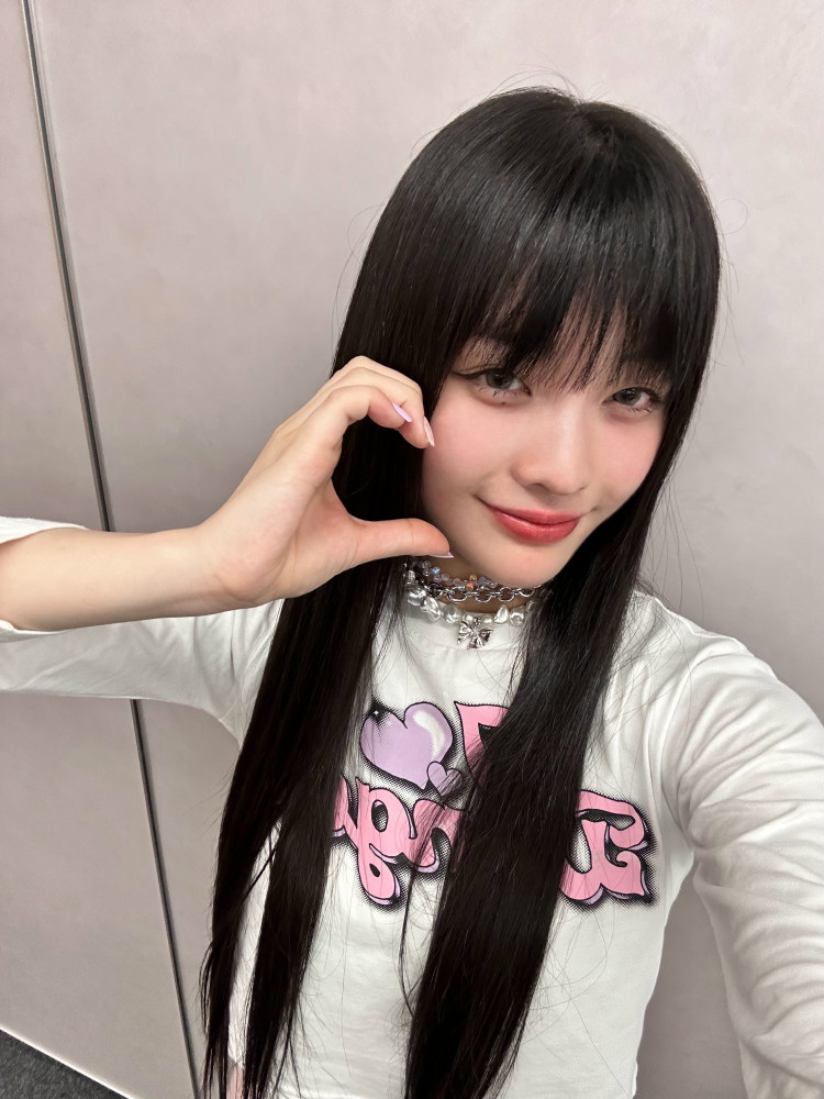 IROHA 이로하 ILLITfanpage@irohaillit• Instagram photos and videos