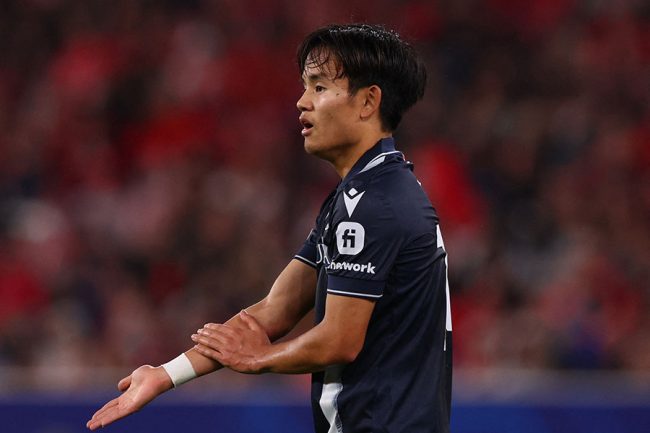 ガーナ戦 試合後にお母さんを探す久保建英選手がかわいすぎる！ - YouTube