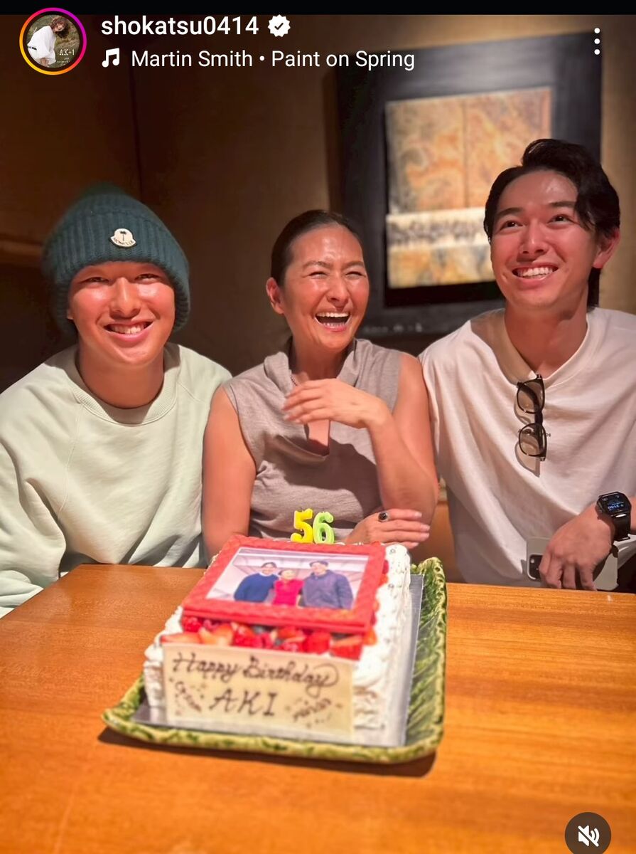 東原亜希、１１歳長男の姿を公開！丸刈りに半袖「１２月ですよ。息子よ」 夫は井上康生氏 - スポーツ報知