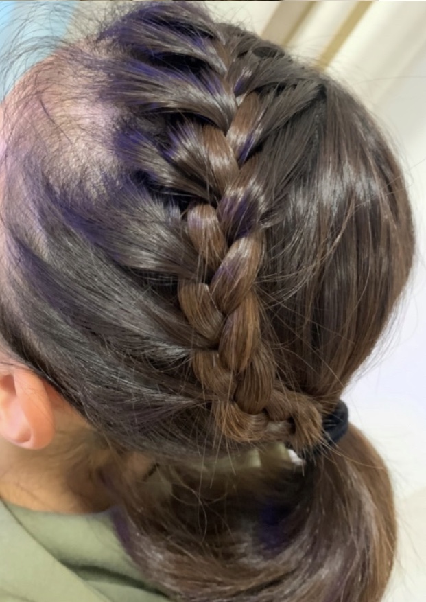 8 件の「ショートボブ ヘアアレンジ」のアイデアを今すぐ保存ボブ ヘアアレンジ、ボブヘア、ショートボブ ヘアアレンジ など