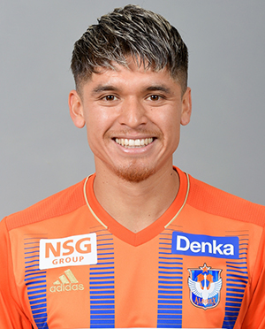 堂安律の美人インフルエンサー妻「バーキン」帰省、インナーは「ZARA」質問にブランドも公開 - 日本代表 : 日刊スポーツ