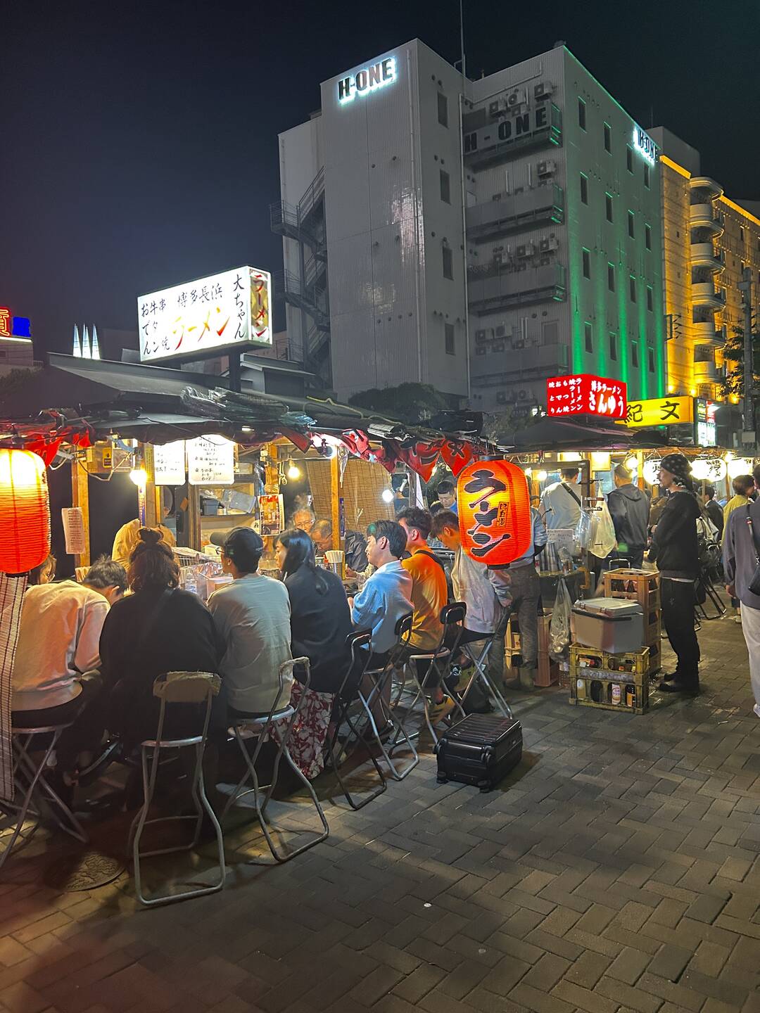 서일본 최대의 환락가, 후쿠오카