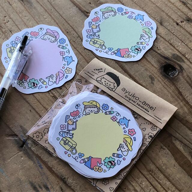 カラー帽子のミニメッセージカード ✎*。卒園や幼稚園保育園の先生にの通販 by ayuko's shopラクマ