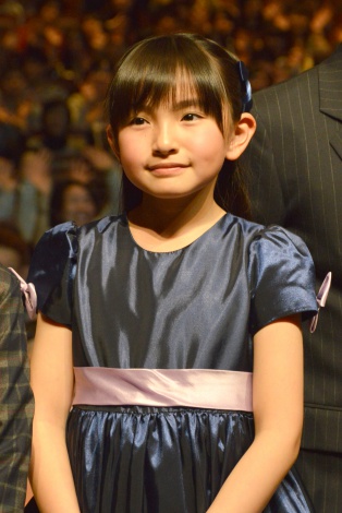 人気子役・鈴木梨央の“大人ぶり”に会場どよめくシネマトゥデイ