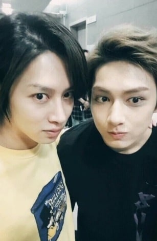 スキズのピリくんとIZ*ONEのチェウォンちゃん似てると思いません- Yahoo!知恵袋