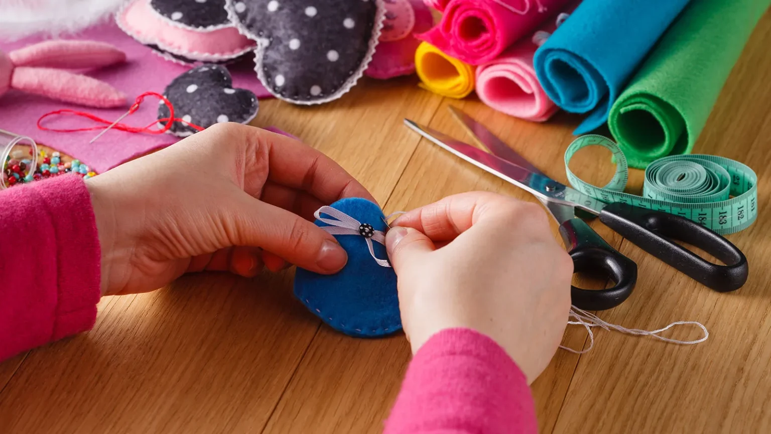 100均グッズで作るかわいい知育おもちゃビジーボードが今、ブーム♡