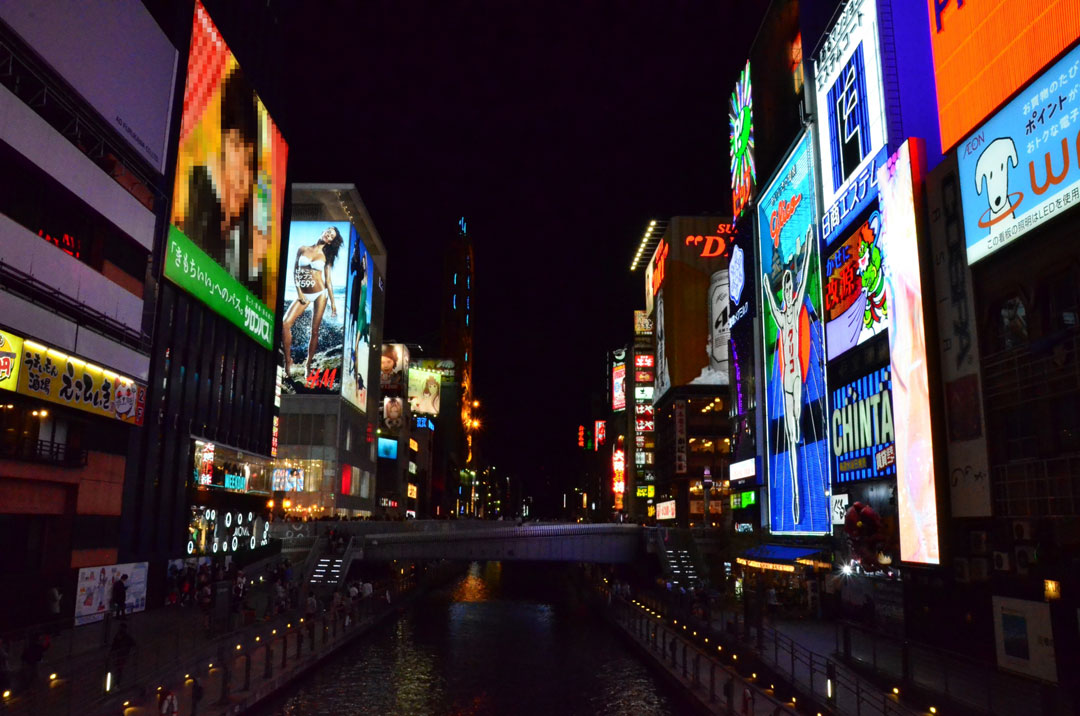 大阪夜職スポットに人通り集中🤔